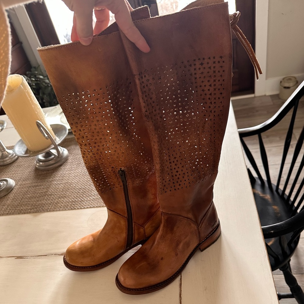 BedStu boots size 6.5